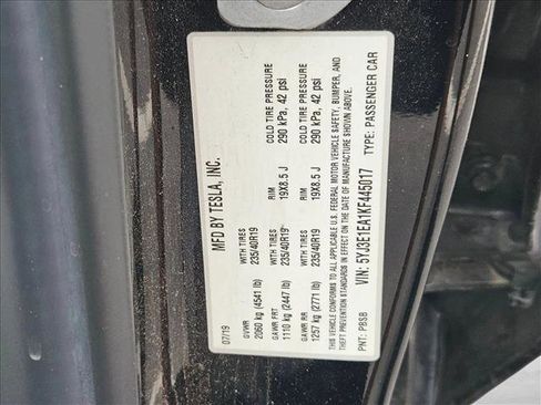Used 2019 Tesla Model 3 Standard Range Plus image 15