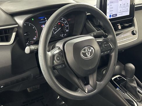 Used 2024 Toyota Corolla LE image 13