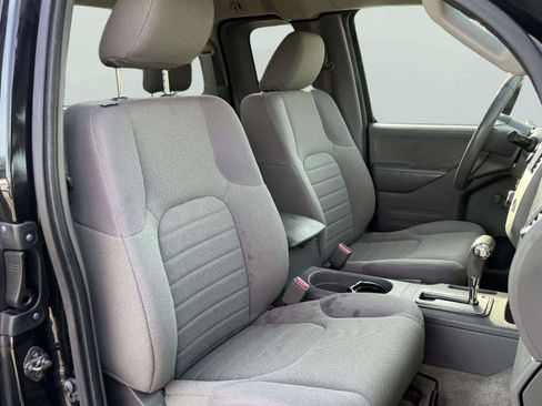 Used 2015 Nissan Frontier S RWD image 47