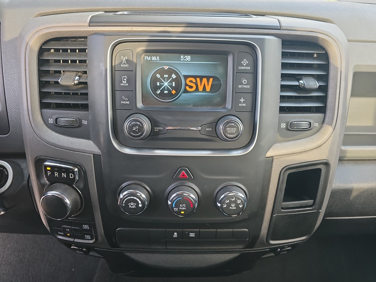 Used 2018 RAM 1500 Express w/ Express Value Package AWD/4WD image 14