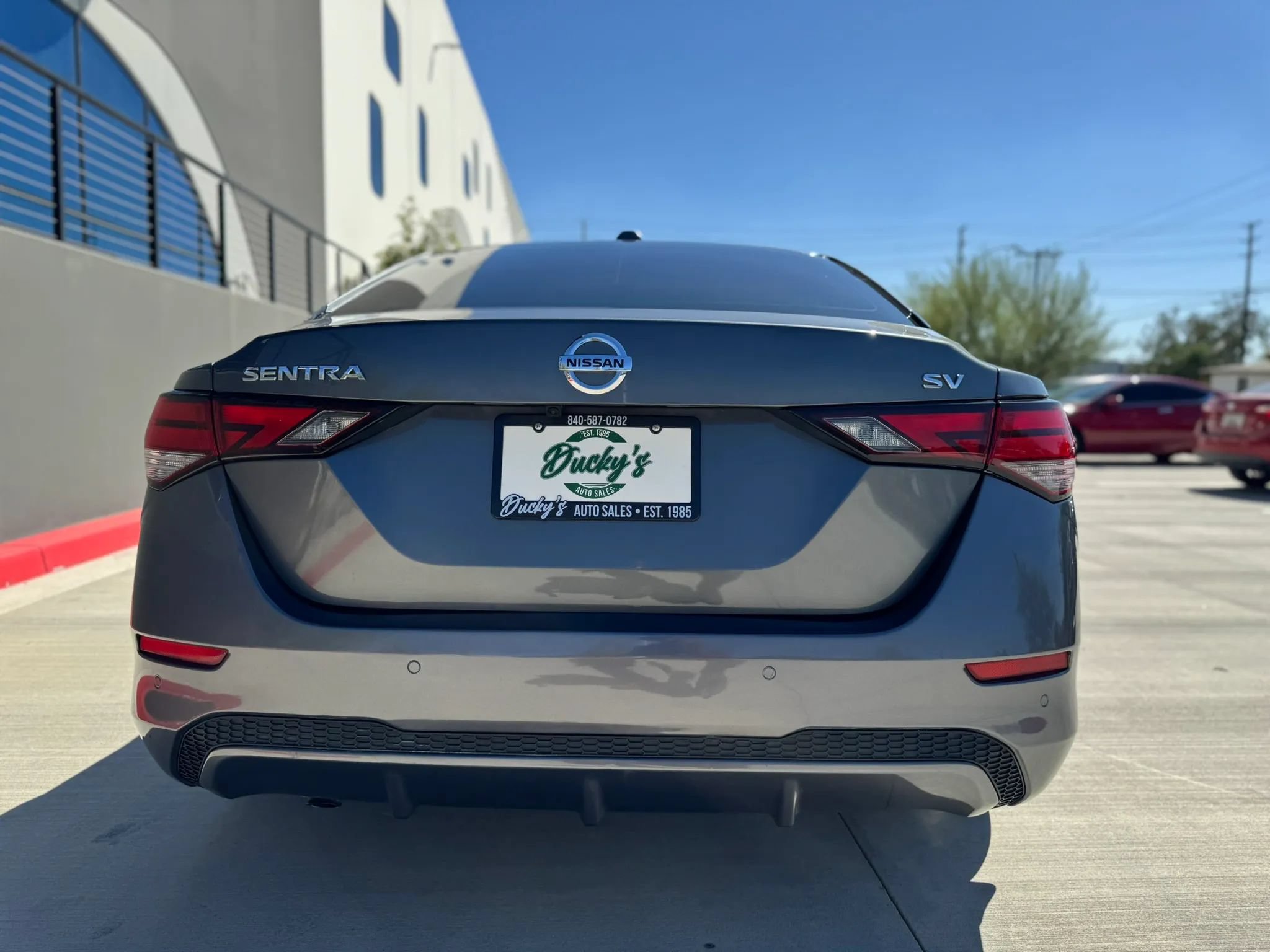 Used 2020 Nissan Sentra SV FWD image 4