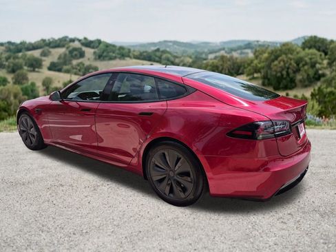 Used 2024 Tesla Model S AWD/4WD image 8
