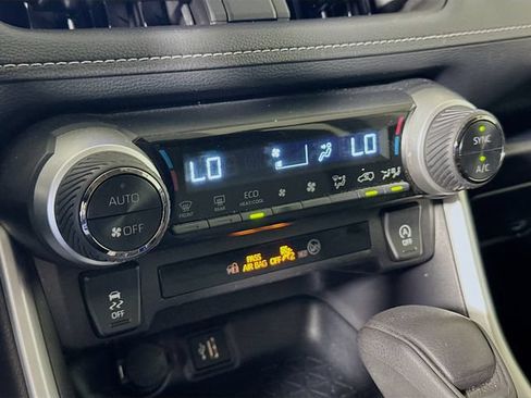 Certified 2025 Toyota RAV4 XLE FWD image 18