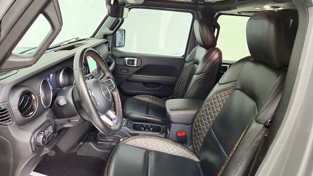 Used 2022 Jeep Wrangler Unlimited Sahara AWD/4WD image 20