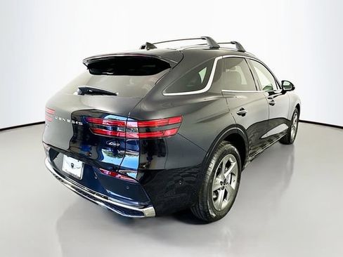 Certified 2026 Genesis GV70 2.5T Advanced AWD/4WD image 5