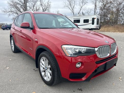 Used 2016 BMW X3 xDrive28i AWD/4WD image 3