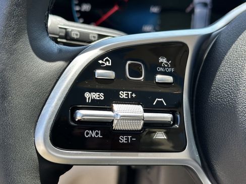 Certified 2022 Mercedes-Benz GLE 350 4MATIC image 29