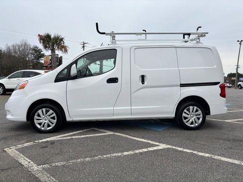 Used 2017 Nissan NV200 SV image 8