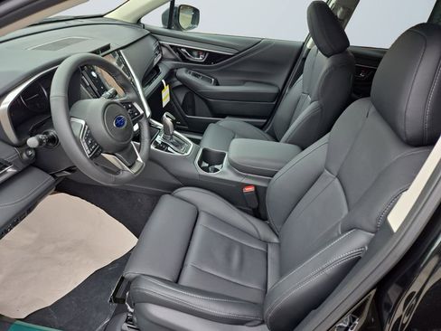 Certified 2025 Subaru Outback Limited image 9