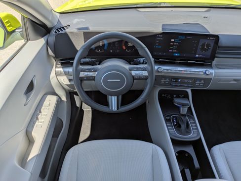 Used 2024 Hyundai Kona SEL FWD image 16