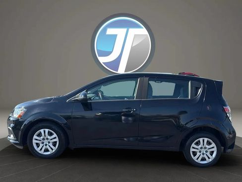 Used 2020 Chevrolet Sonic LT FWD image 18