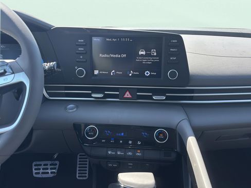 New 2026 Hyundai Elantra Sport FWD image 15