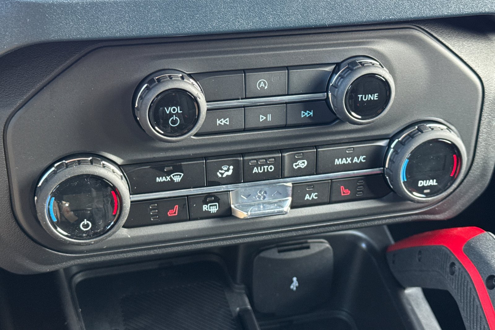 New 2026 Ford Bronco Heritage Edition AWD/4WD image 20