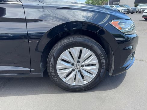 Used 2019 Volkswagen Jetta FWD image 24