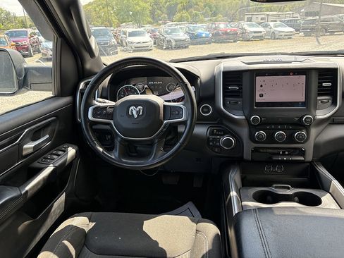 Used 2024 RAM 1500 Big Horn AWD/4WD image 8