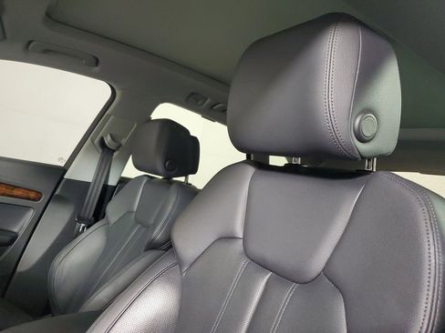 Used 2018 Audi Q5 2.0T Premium Plus w/ Premium Plus Package image 23