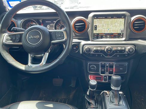 Used 2023 Jeep Gladiator Mojave w/ LED Lighting Group AWD/4WD image 7