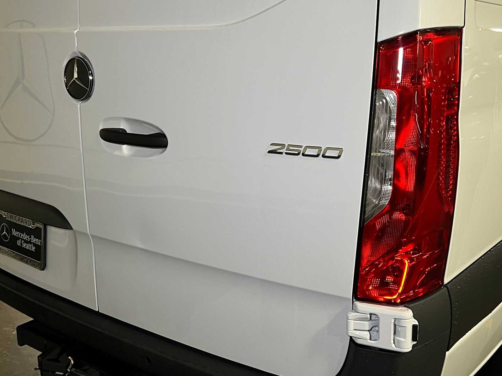 Used 2026 Mercedes-Benz Sprinter 2500 image 17