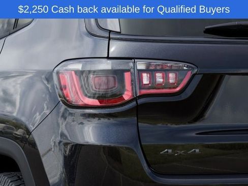 New 2026 Jeep Compass Trailhawk w/ Sun, Sound & Navigation Group AWD/4WD image 11