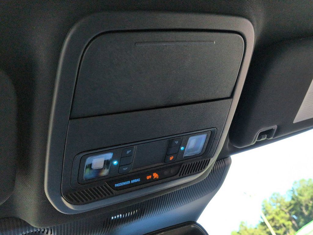 Used 2025 Ford Explorer ST-Line RWD image 20