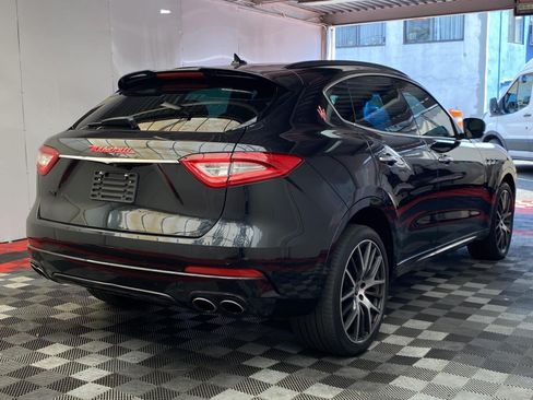 Used 2018 Maserati Levante S GranSport AWD/4WD image 6