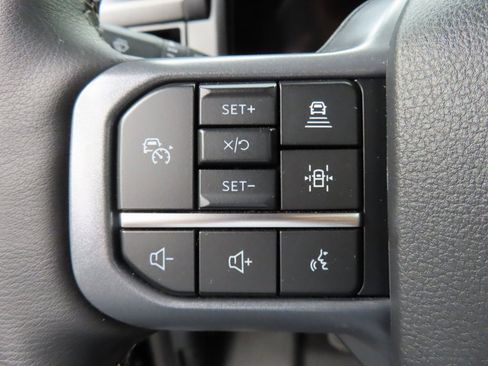 Used 2025 Ford F150 Lariat w/ Equipment Group 502A High image 51