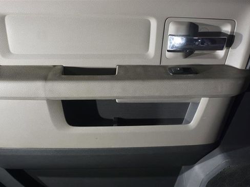 Used 2011 RAM 2500 SLT w/ Protection Group image 21