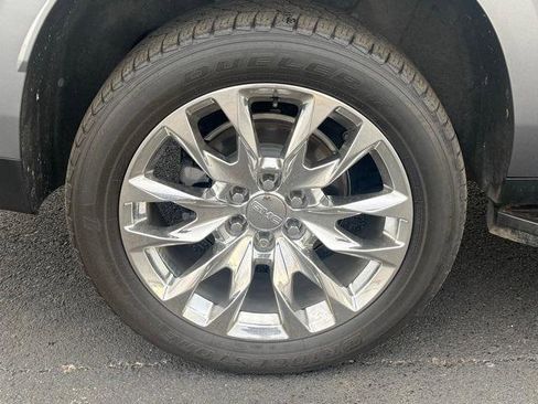 Used 2021 GMC Yukon XL Denali image 21