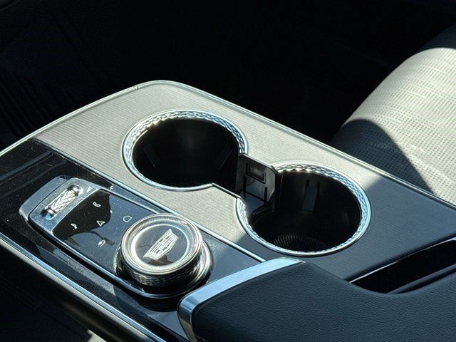 Certified 2024 Cadillac Lyriq Luxury AWD/4WD image 14