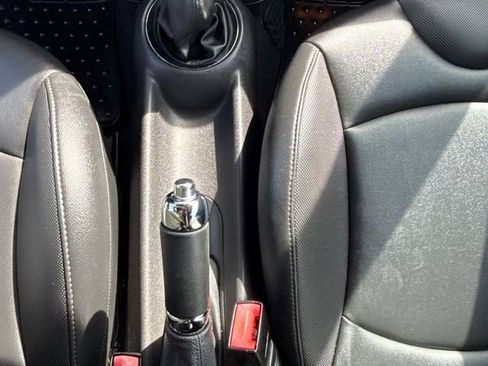 Used 2011 MINI Cooper S FWD image 21