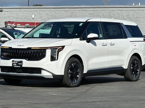 New 2026 Kia Carnival LXS image 8