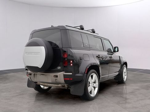 Used 2022 Land Rover Defender 110 X-Dynamic SE AWD/4WD image 5
