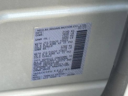 Certified 2025 Nissan Murano SL AWD/4WD image 35