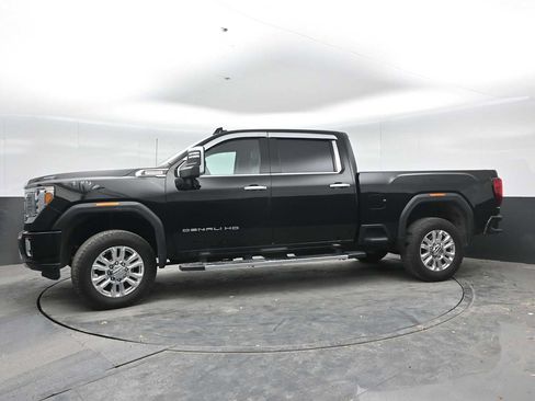 Used 2021 GMC Sierra 2500 Denali w/ Denali Ultimate Package AWD/4WD image 4