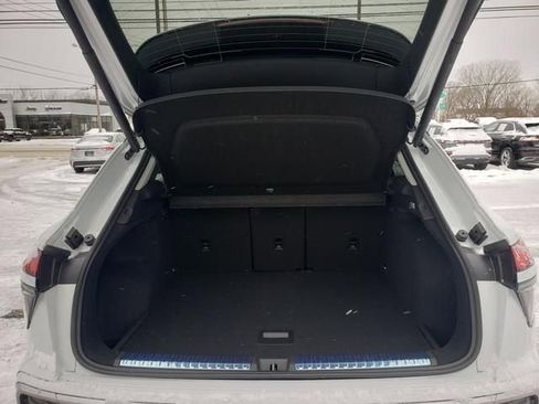 New 2026 Audi Q3 quattro 2.0T image 5