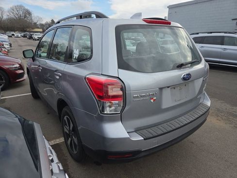 Used 2018 Subaru Forester 2.5i w/ Alloy Wheel Package image 7