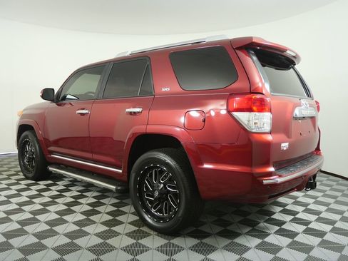 Used 2013 Toyota 4Runner SR5 w/ Premium Pkg AWD/4WD image 5