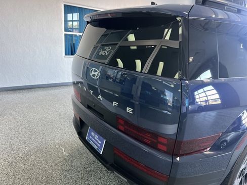 Used 2026 Hyundai Santa Fe SEL FWD image 5