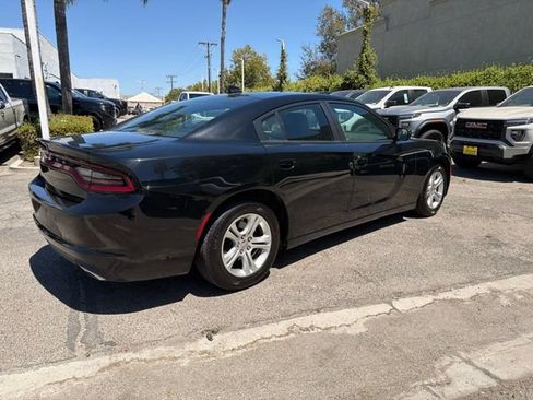 Used 2023 Dodge Charger SXT RWD image 7