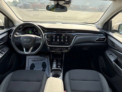 Used 2023 Chevrolet Bolt EUV LT w/ Driver Confidence Package FWD image 13