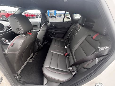 New 2026 Chevrolet Trax RS w/ Driver Confidence Package FWD image 7