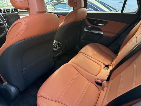 Certified 2023 Mercedes-Benz GLC 300 4MATIC image 6