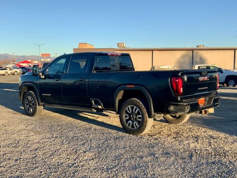 Used 2022 GMC Sierra 3500 AT4 w/ AT4 Premium Plus Package image 3