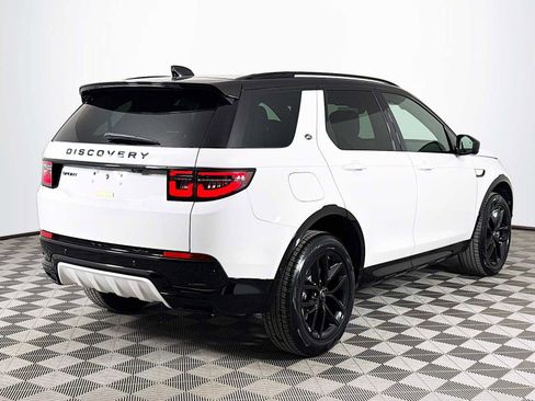 New 2026 Land Rover Discovery Sport Landmark image 5