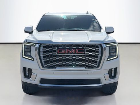 Used 2022 GMC Yukon Denali AWD/4WD image 8