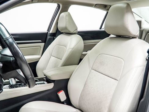 Used 2023 Nissan Altima 2.5 SL image 32