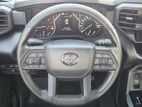 Used 2025 Toyota Tundra SR w/ SR Tow Package image 15