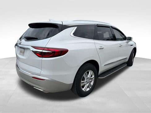 Used 2020 Buick Enclave Essence w/ Sound and Sites Package FWD image 5