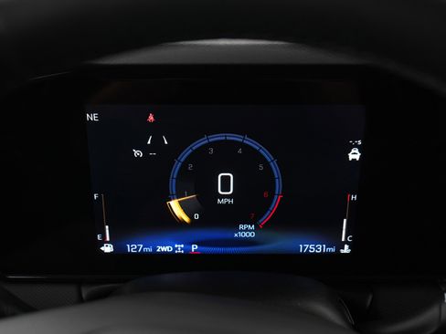 Used 2024 Chevrolet TrailBlazer LT w/ Convenience Package AWD/4WD image 25