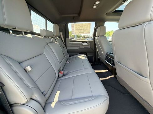 New 2026 GMC Sierra 1500 SLT w/ SLT Premium Plus Package image 14